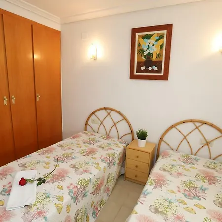 Apartment Turquesa 2 *